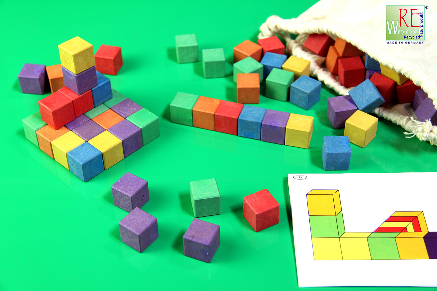 Sachet de 150 cubes colorés 2 x 2 x 2 cm