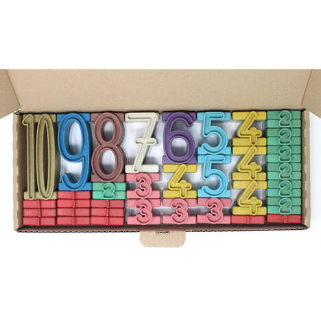 SET DE 34 NOMBRES AUX COULEURS MONTESSORI